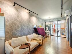 Blk 214 Serangoon Avenue 4 (Serangoon), HDB 3 Rooms #621034171